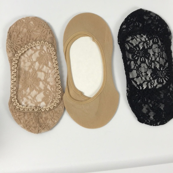 Woman’s 3 pairs Lace Liners no-show Boat Socks - Picture 2 of 5